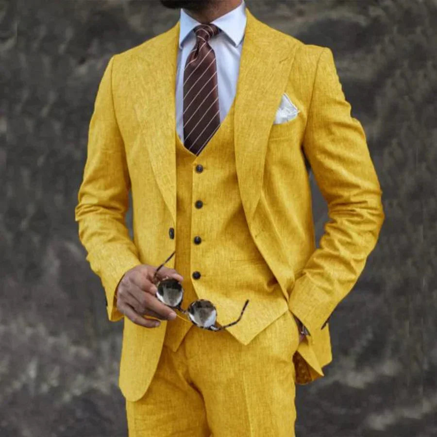 Men's suit with turn down collar