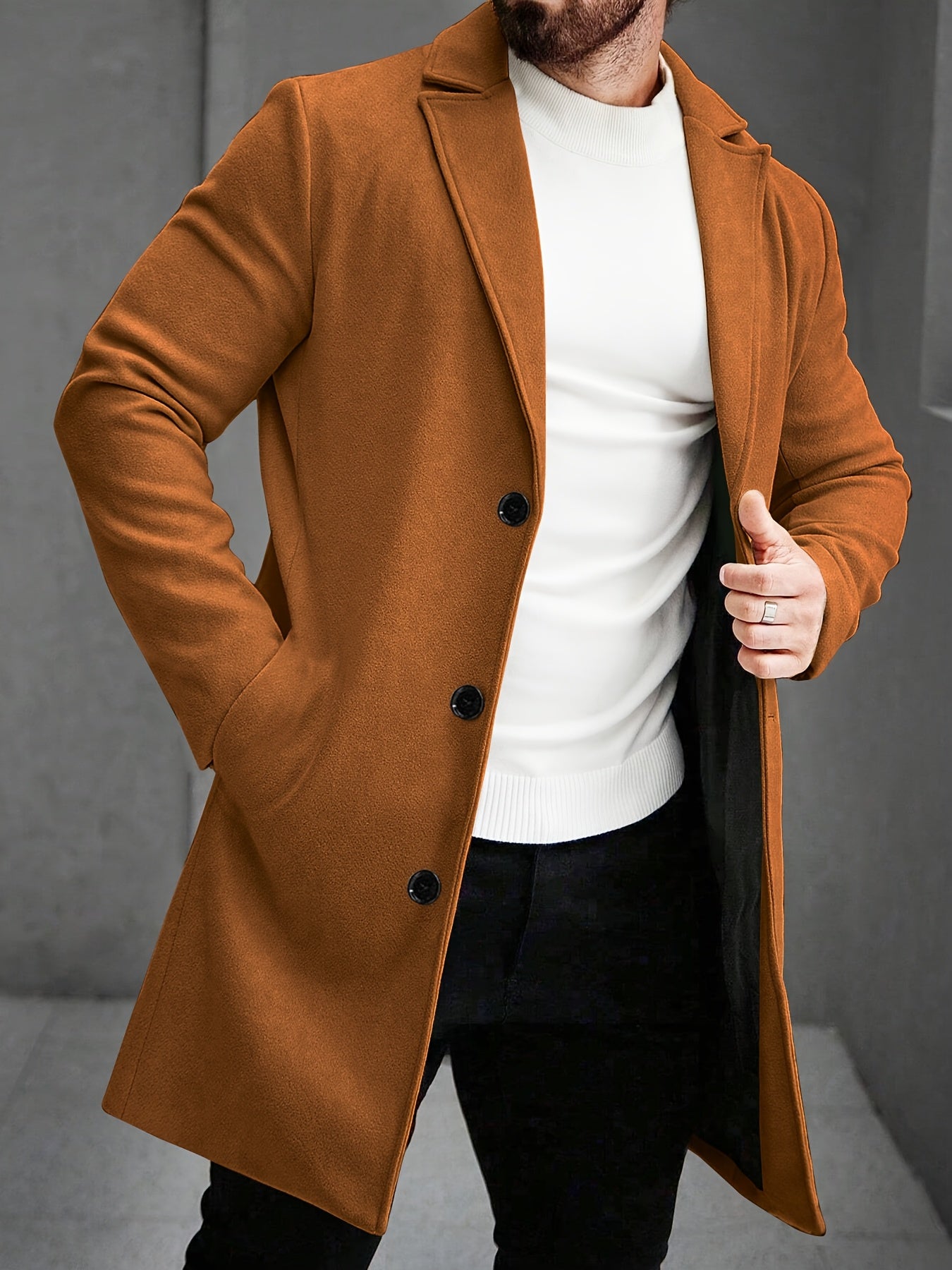 Men's trench coat with double row of buttons and long style