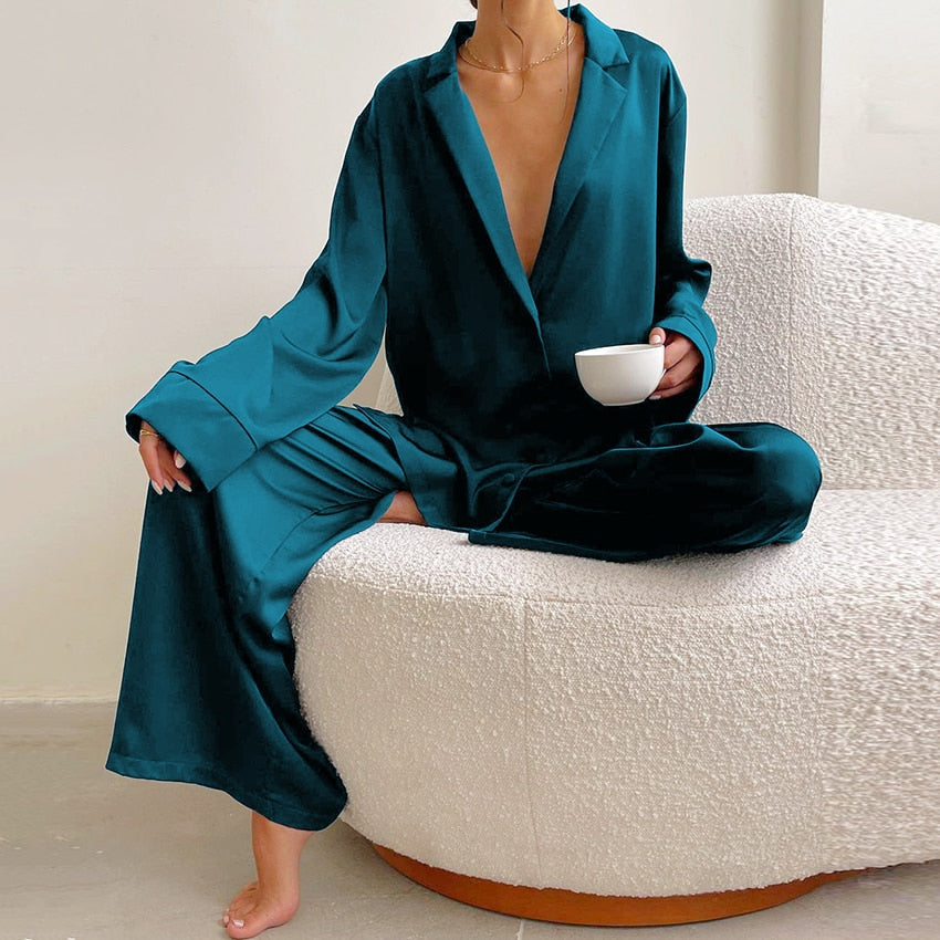 Women's Satin Long-Sleeve Pyjama Set