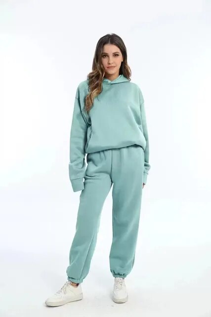 Women's hoodie and jogging set