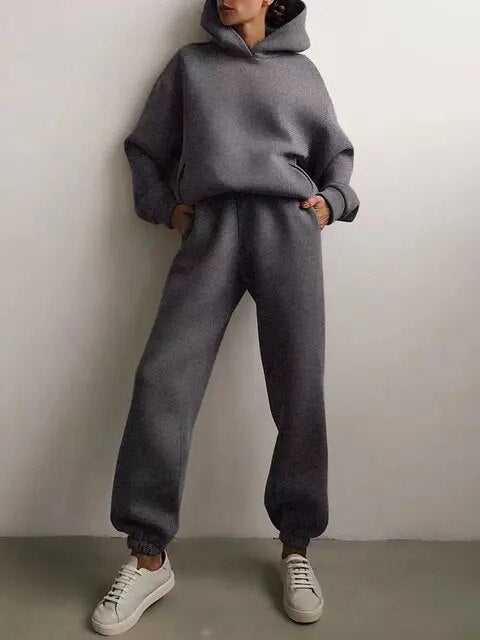 Women's hoodie and jogging set