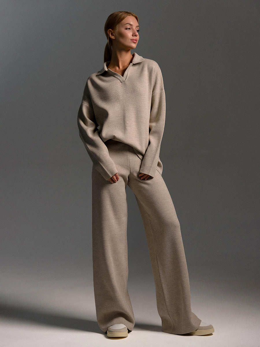 Women's long-sleeved polo shirt and trousers