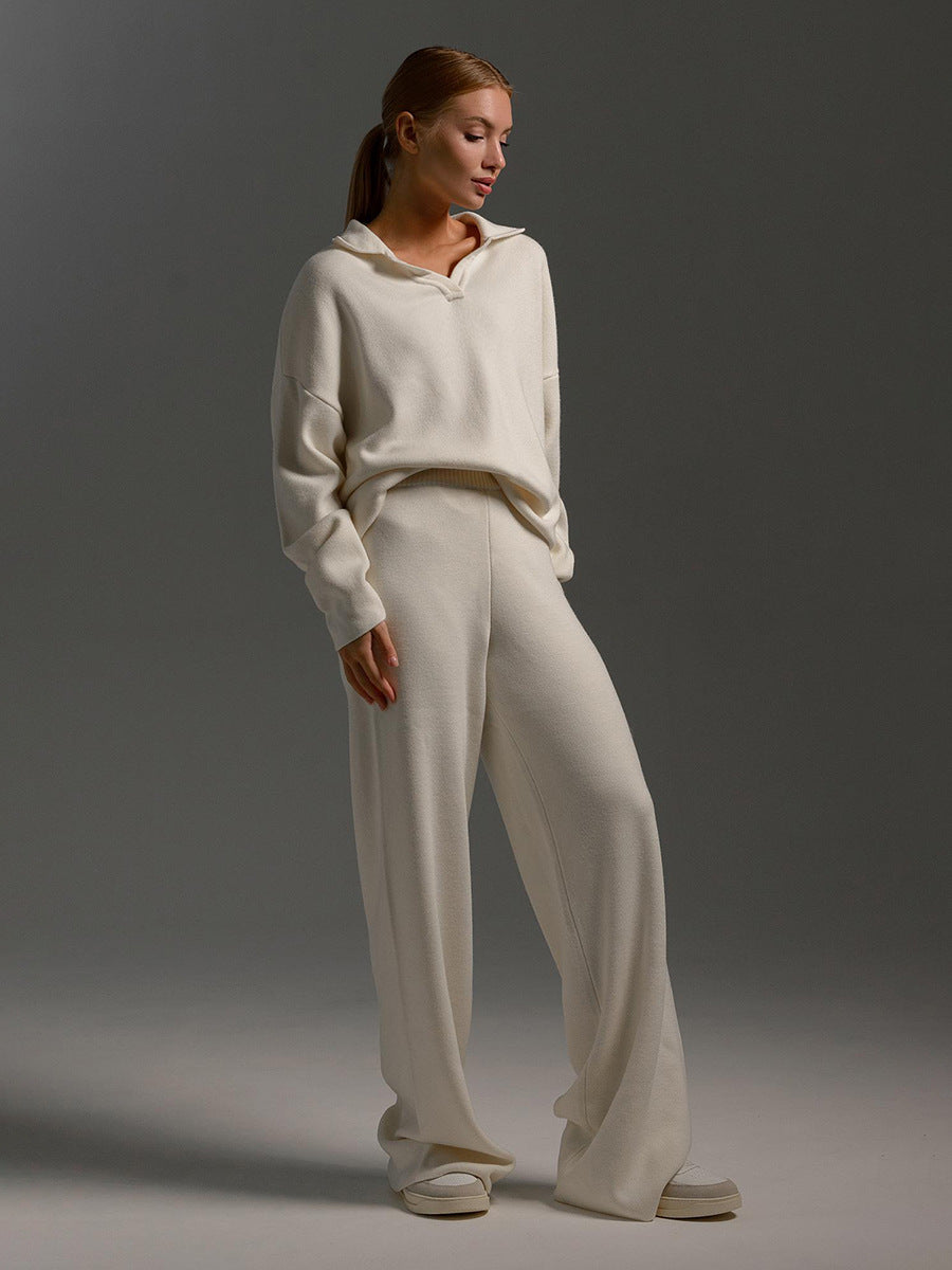 Women's long-sleeved polo shirt and trousers