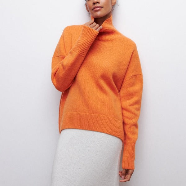 Turtleneck jumper for women