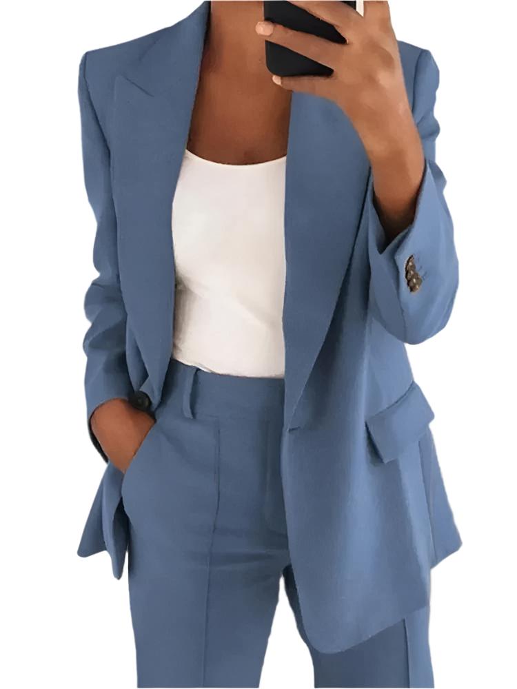 Women's suits flattering fit1