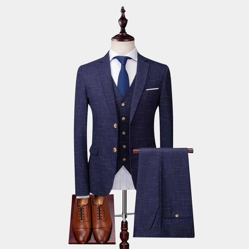 Men's suit with modern design